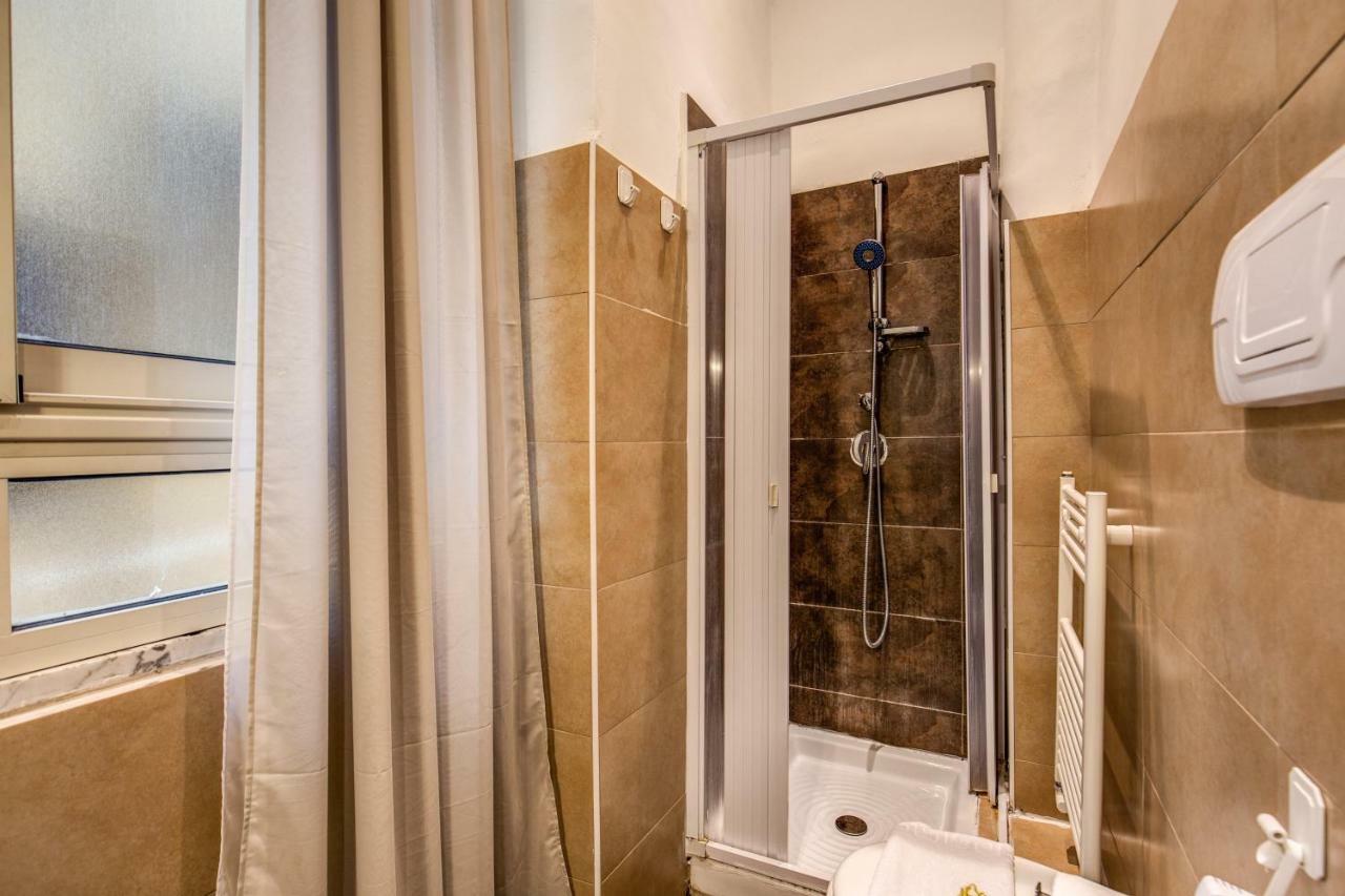 Guest House O Affittacamere La Civetta Di Trastevere B Ρώμη Εξωτερικό φωτογραφία