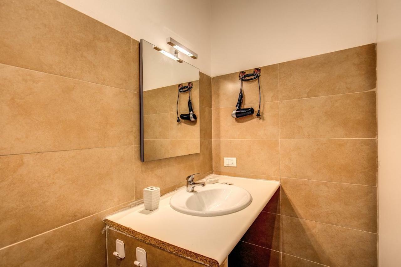 Guest House O Affittacamere La Civetta Di Trastevere B Ρώμη Εξωτερικό φωτογραφία